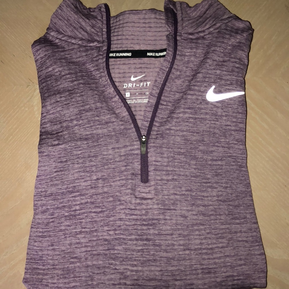 NIKE DRI-FIT half-zip pullover